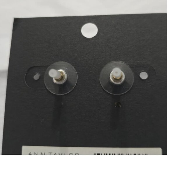 ✨Ann Taylor Statement Stud Hoop Earrings – Elegant Neutral + Crystal Sparkle✨ - Picture 3 of 3